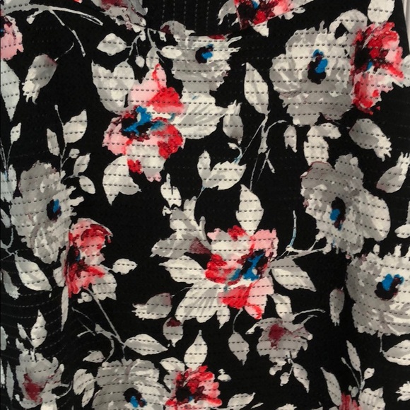 NWOT Express Floral Dress - Picture 5 of 6
